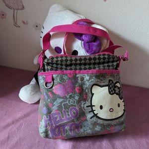 hello kitty purse